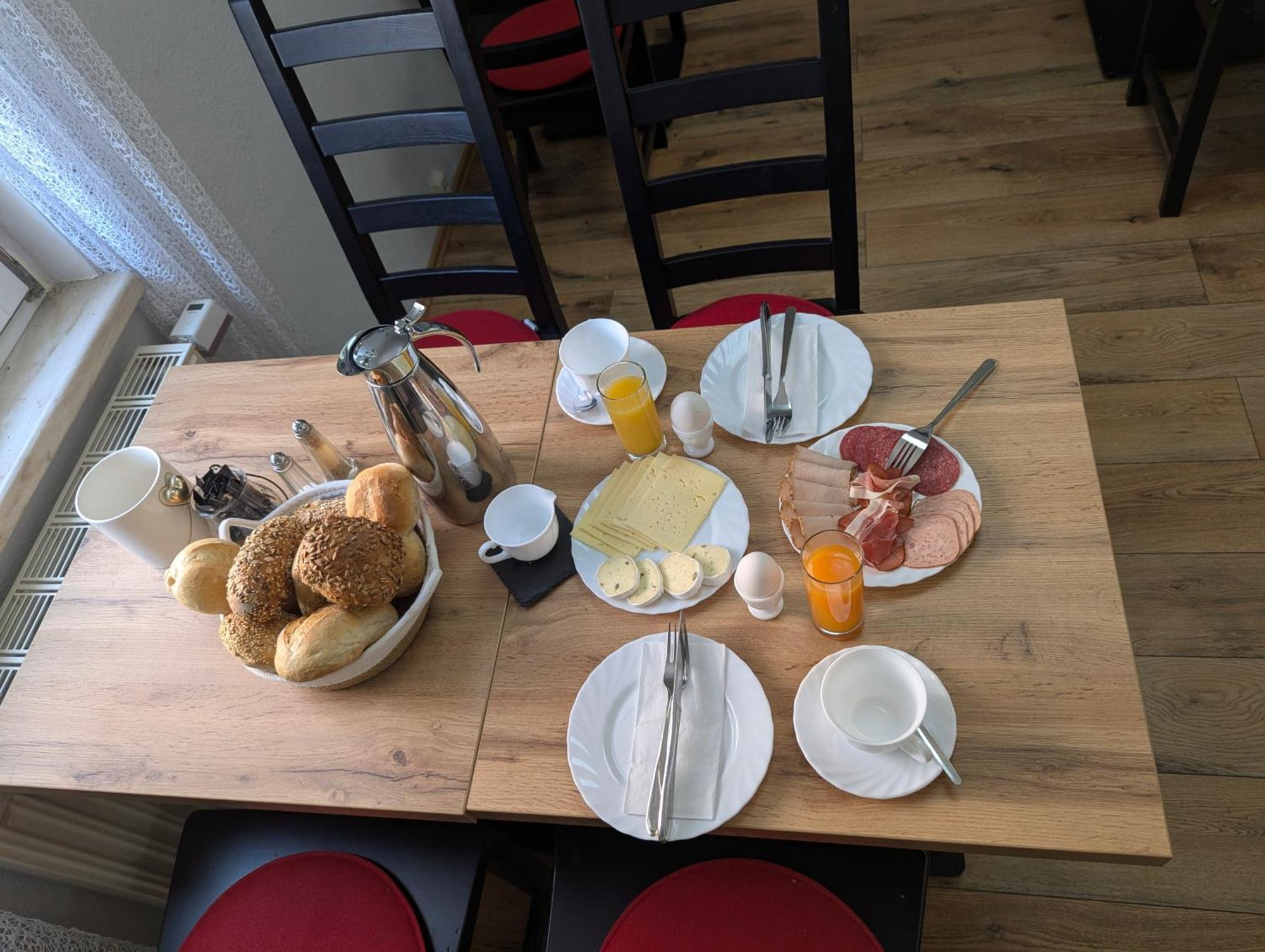 Hotel Wolke Meiningen Zewnętrze zdjęcie